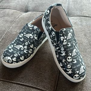 Monkey feet Slip Ons Nightmare Before Christmas Size 6-7Y